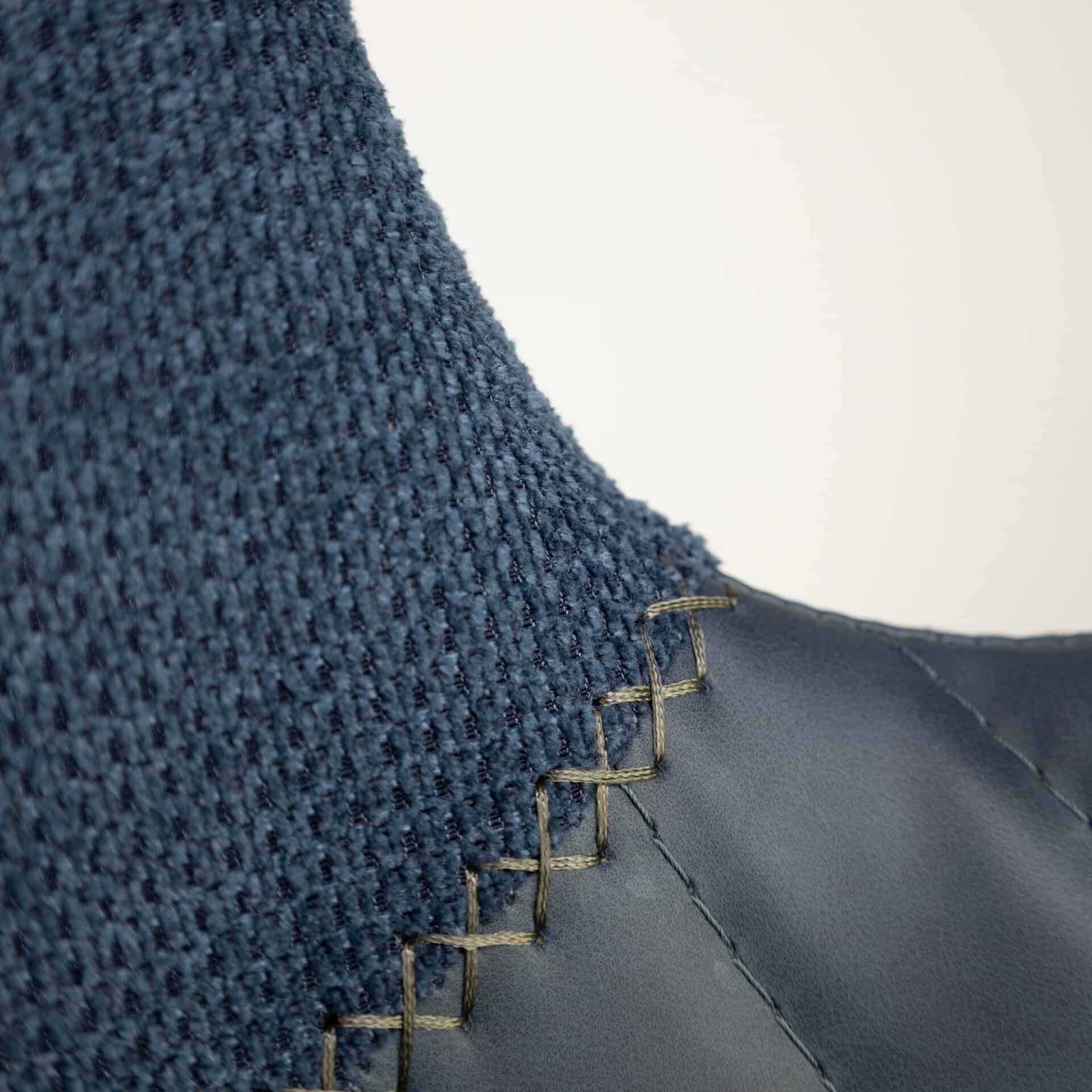 Alya Barkruk – Blauw - Afbeelding 2