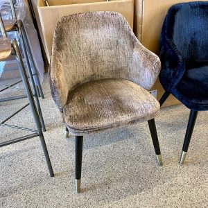 Armstoel Lowie - Bruin - OUTLET - GEBRUIKT